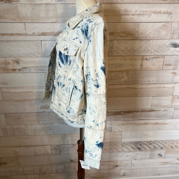 NWT Free People size M Rumors denim jacket in Tie Dye - Picture 6 of 12